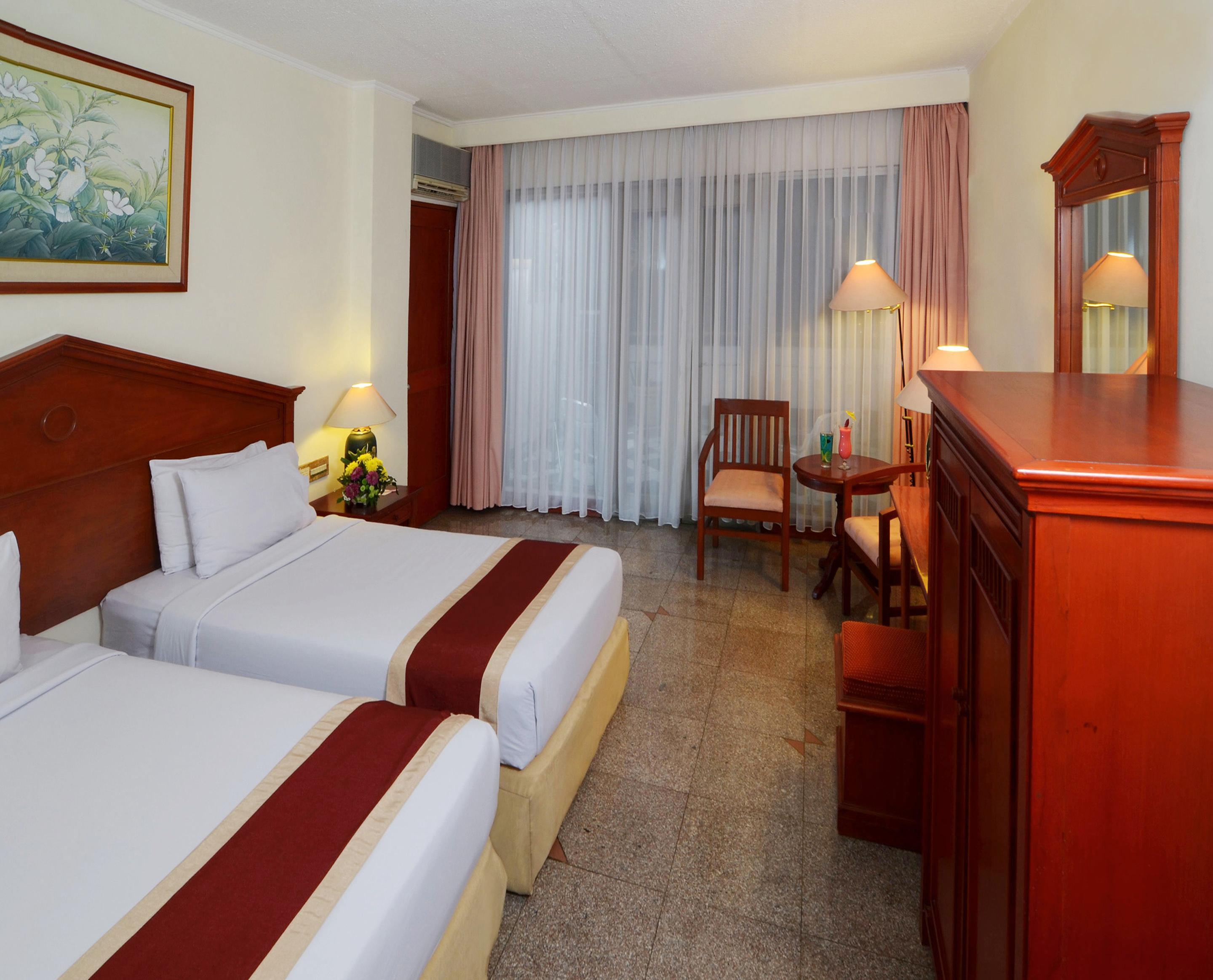 The Jayakarta Suites Bandung Restaurant foto